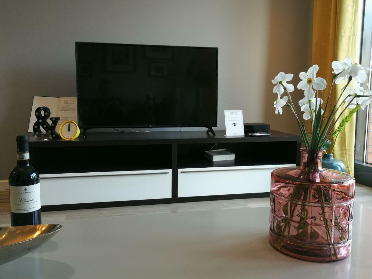 3D Szlak 77 Apartament クラクフ エクステリア 写真