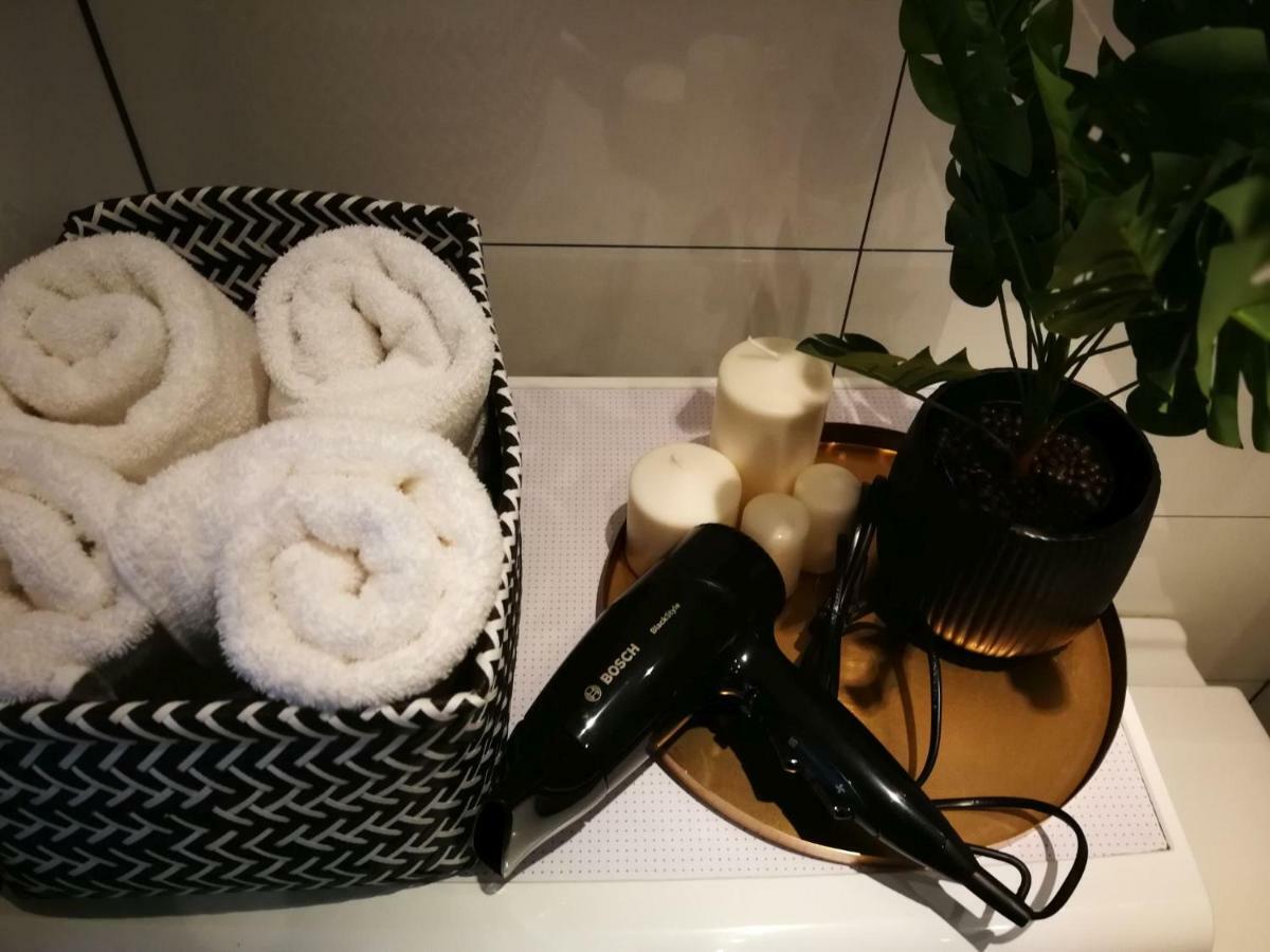 3D Szlak 77 Apartament クラクフ エクステリア 写真