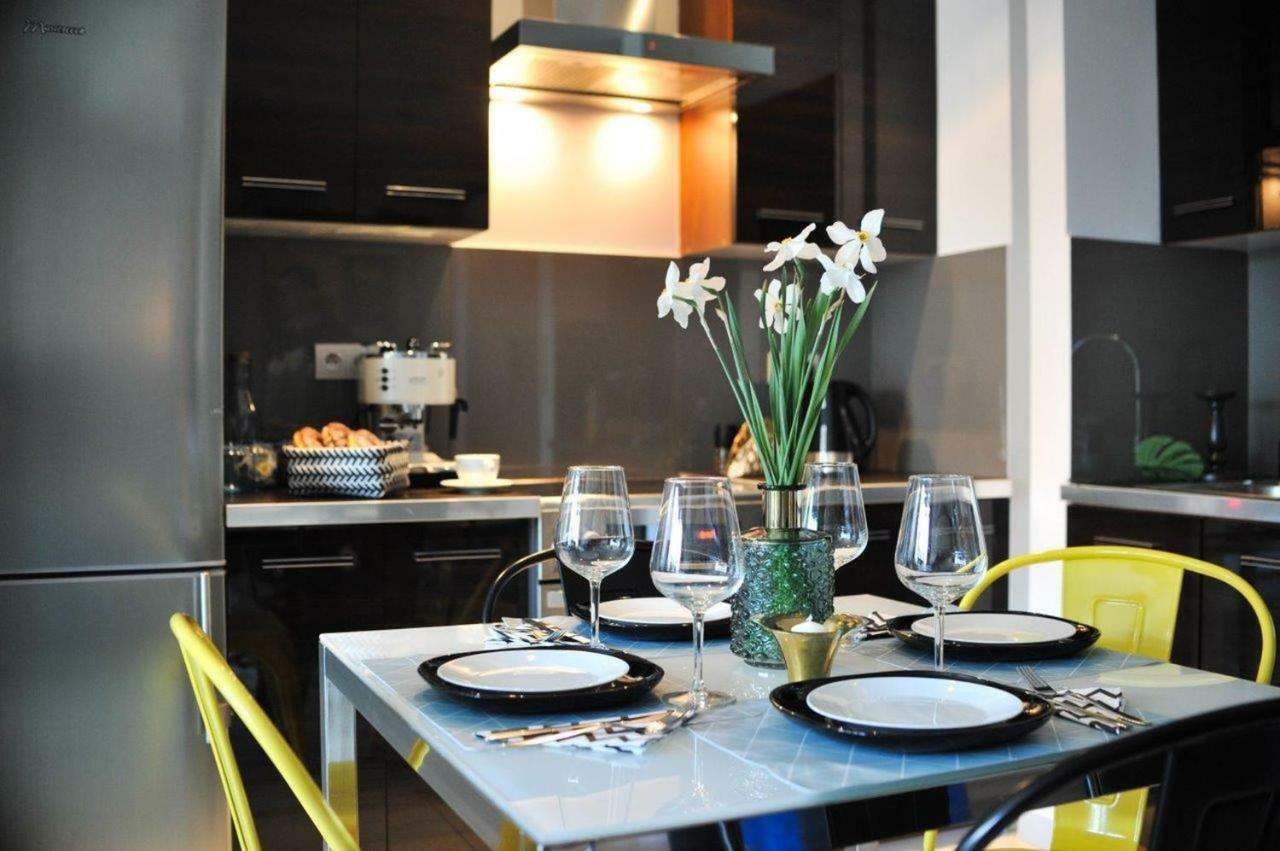 3D Szlak 77 Apartament クラクフ エクステリア 写真